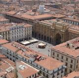 Piazza della Repubblica, Florence, Italy<br />photo credit: Wikipedia